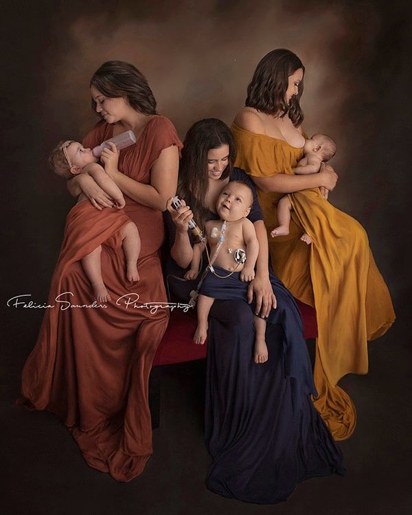 Viral Photo Celebrates Different Ways to Feed your Baby